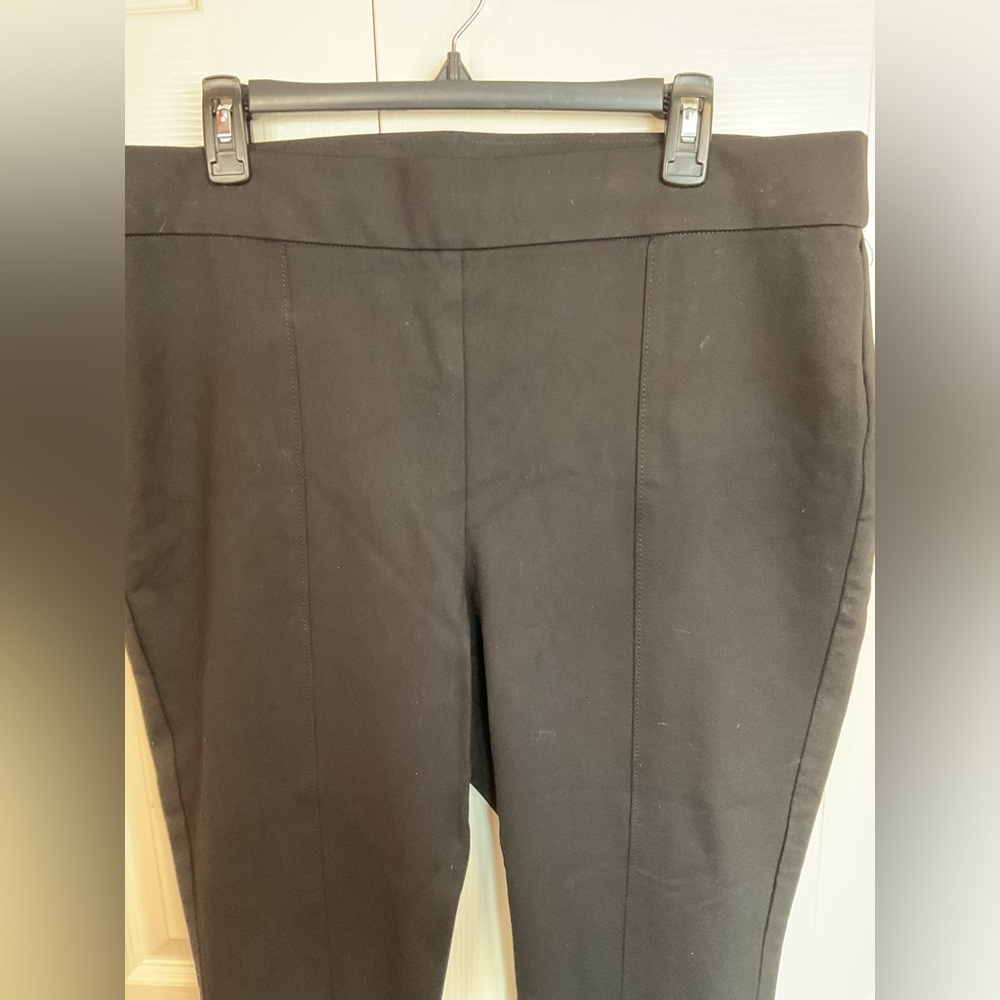Anne Klein Pull On Black Pants - EUC